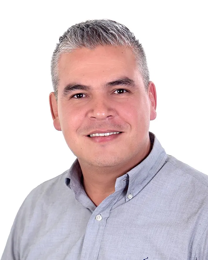 Alfredo, SkyCare sales manager